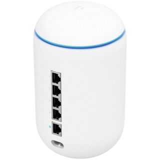 Router wireless Ubiquiti Dream Machine